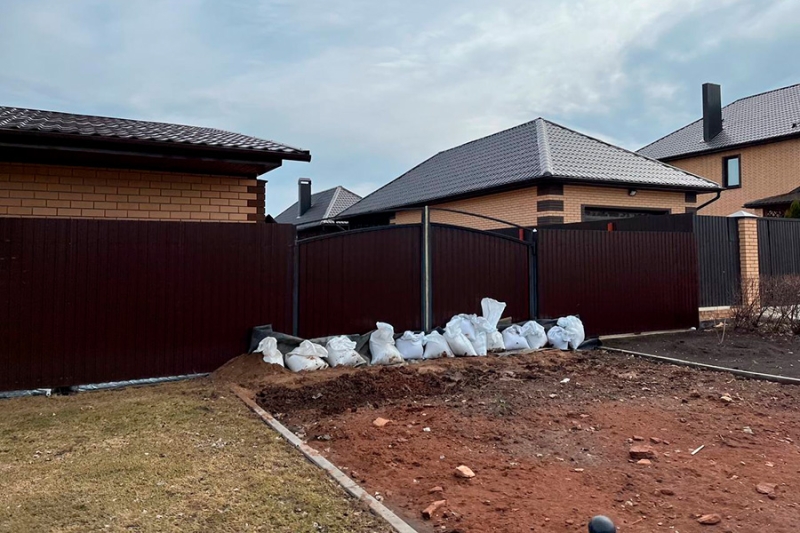 &laquo;Просто наблюдаем и поверить не можем&raquo;. Как в Оренбурге ждут