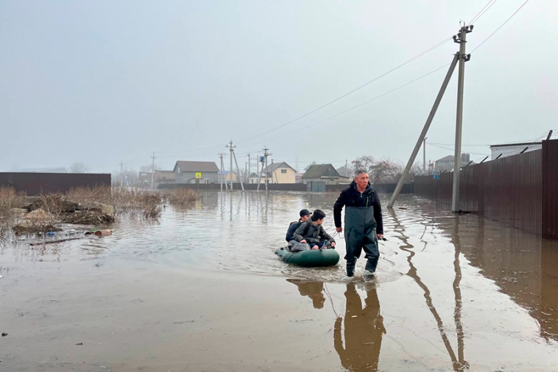 &laquo;Просто наблюдаем и поверить не можем&raquo;. Как в Оренбурге ждут