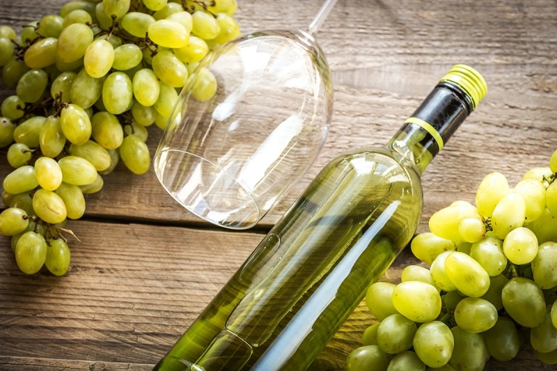 Протестующие в Абхазии полностью окружили здание парламента