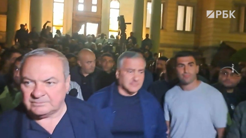 Против Самвела Карапетяна возбудили уголовное дело