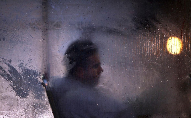 Психологи заметили у россиян смену паники на стресс и финансовую