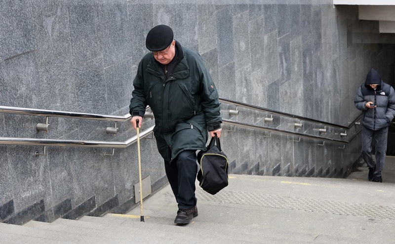 Путин анонсировал индексацию пенсий для работающих пенсионеров с