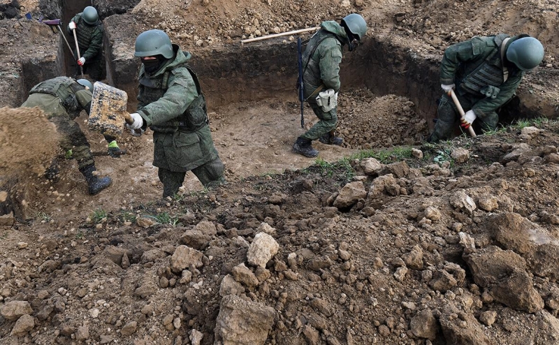 Путин гарантировал выплаты в 5 млн при гибели на стройке защитных