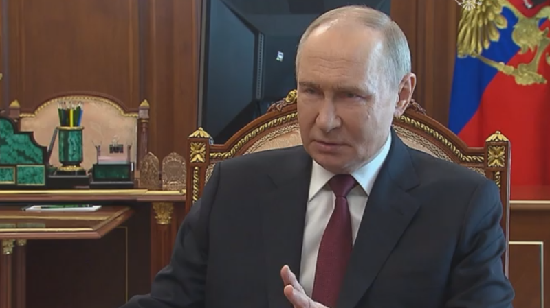 Путин объявил пасхальное перемирие