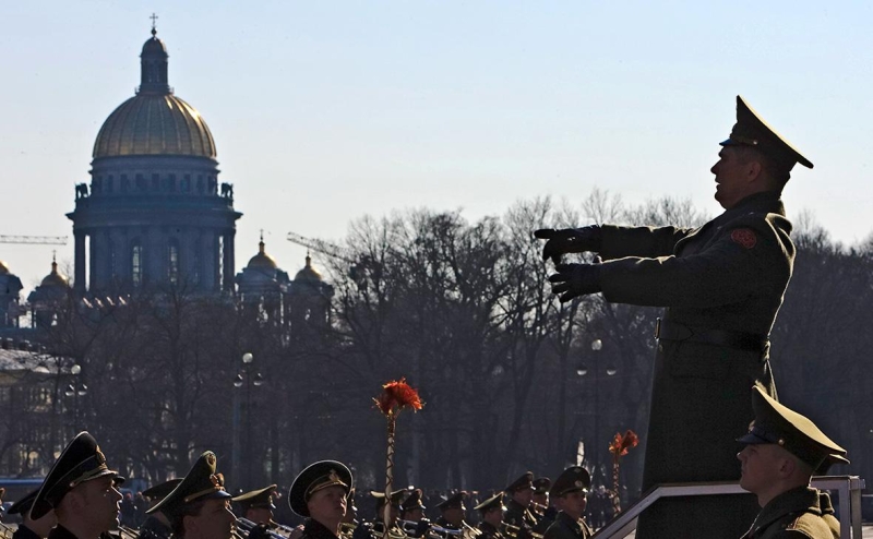 Путин определил границы Ленинградского и Московского военных округов