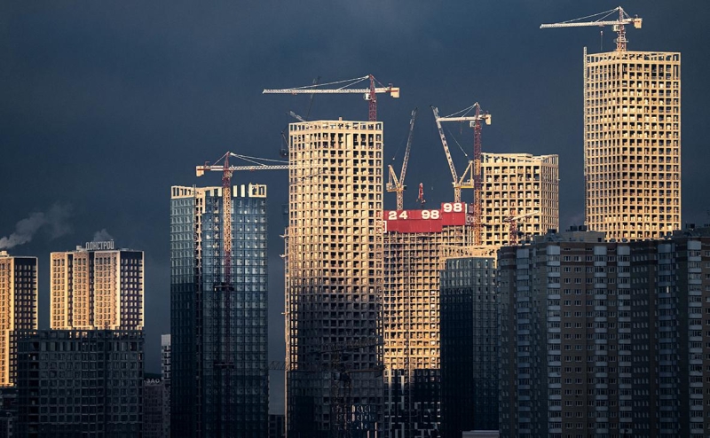 Путин поддержал идею ограничить льготы на перелеты в Калининград