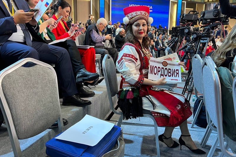 Путин поддержал продление программы семейной ипотеки