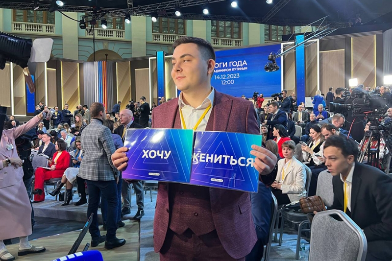 Путин поддержал продление программы семейной ипотеки