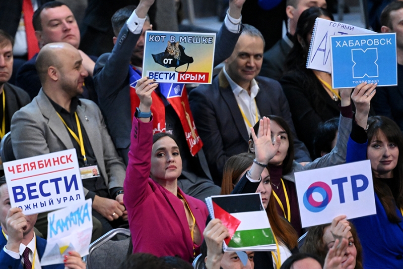 Путин поддержал продление программы семейной ипотеки