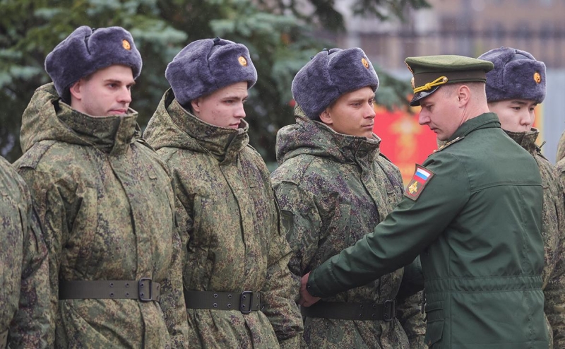 Путин подписал указ о первом круглогодичном военном призыве