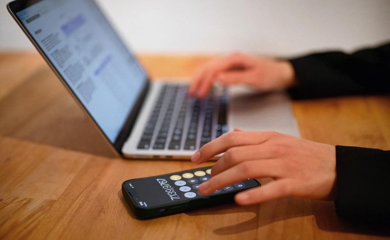 Путин подписал закон о разовом налоге на сверхприбыль крупных компаний