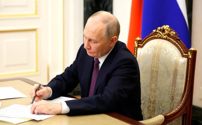 Путин подписал закрытый указ о кадровых перестановках