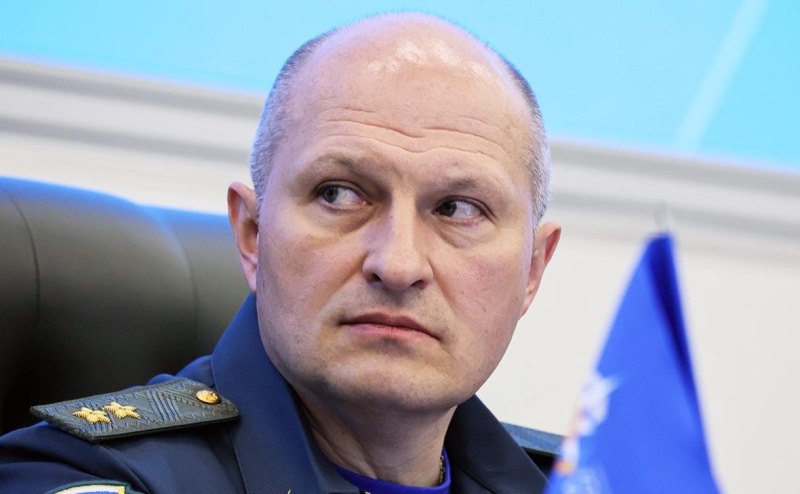 Путин поручил главе МЧС Куренкову срочно вылететь в Оренбургскую