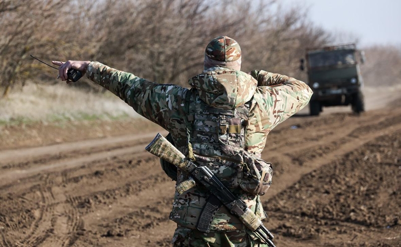 Путин поручил проработать выделение участникам спецоперации гектара