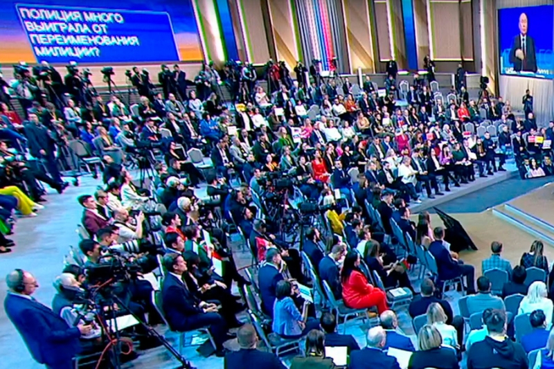 Путин поспорил с данными о «космическом» росте цен на машины АвтоВАЗа