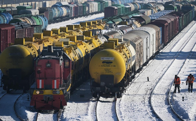 Путин поставил дедлайн правительству по финансированию дороги в