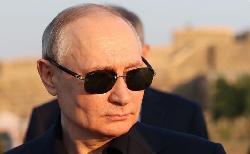 Путин поторопил правительство с возвратом НДС туроператорам