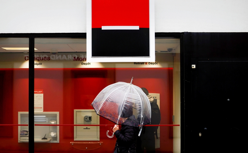 Путин разрешил Росбанку выкупить российские акции у Societe Generale