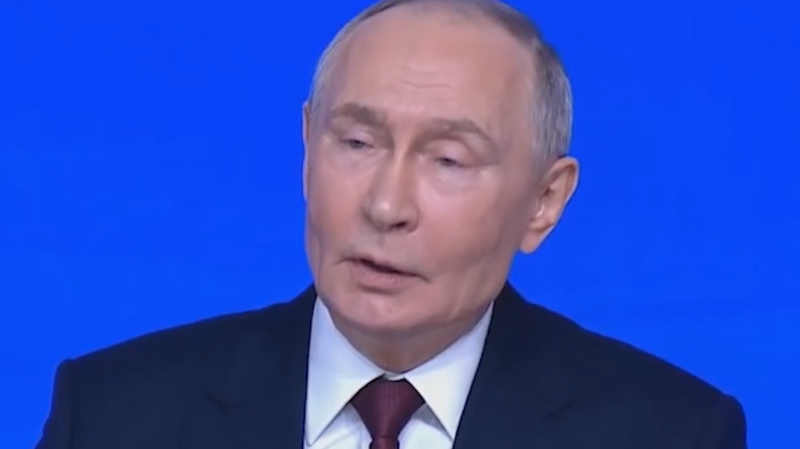 Путин&nbsp;&mdash; о мире, Украине и новых военных операциях. Главное с прямой