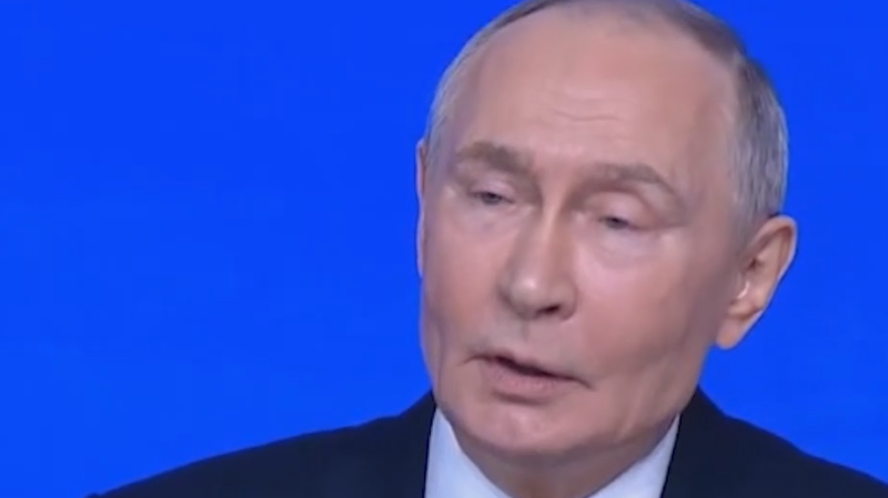 Путин&nbsp;&mdash; о мире, Украине и новых военных операциях. Главное с прямой