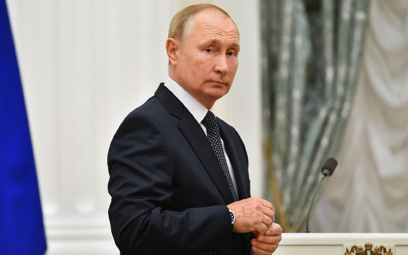 Раскрыты детали переговоров Арно с Путиным о коллекции шедевров искусства