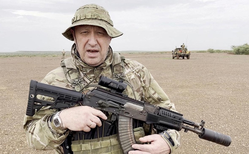 Разбился самолет с Евгением Пригожиным на борту. Главное