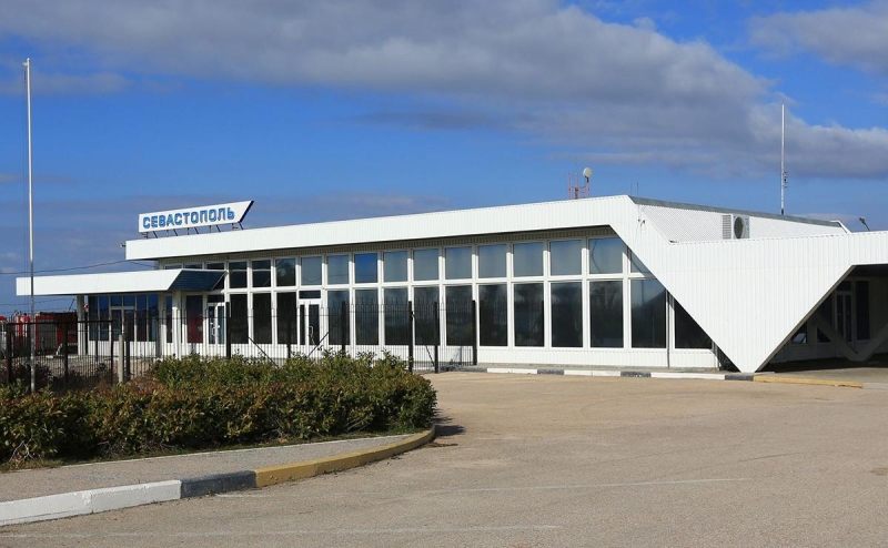 Развожаев сообщил о попадании дрона в резервуар с топливом и пожаре