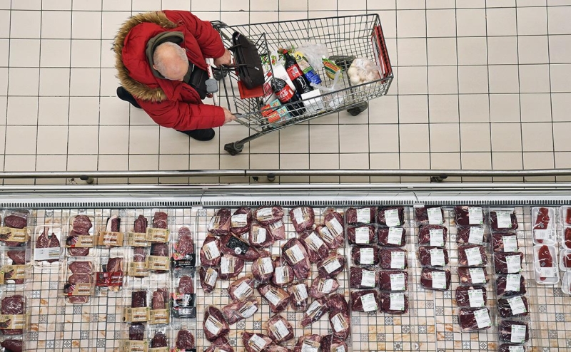 Региональные торговые сети решили ограничить наценку на хлеб и сахар