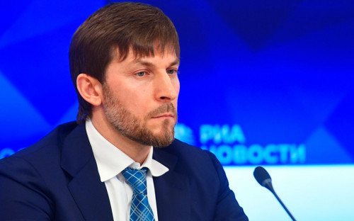 Рейсы не долетают в Москву, идея об углеродной компании. Главное за де