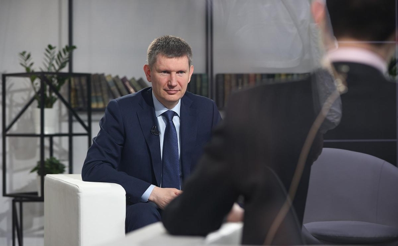 Решетников назвал &laquo;путем в никуда&raquo; пересмотр итогов приватизации