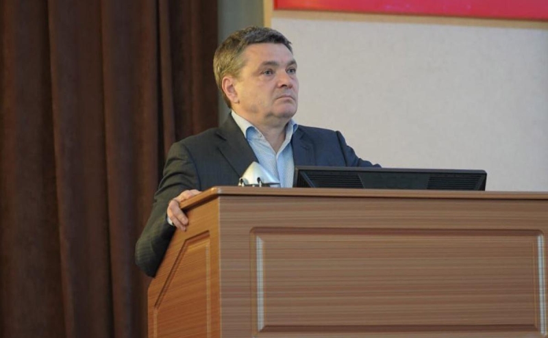 Решившего уехать на спецоперацию мэра Печоры задержали по делу о