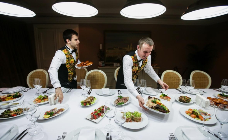 Рестораторы пожаловались на условия продажи готовой еды в торговых