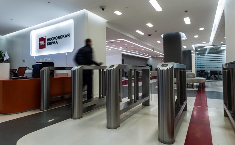 Reuters и Bloomberg узнали о работе западных банков с рынком долга России