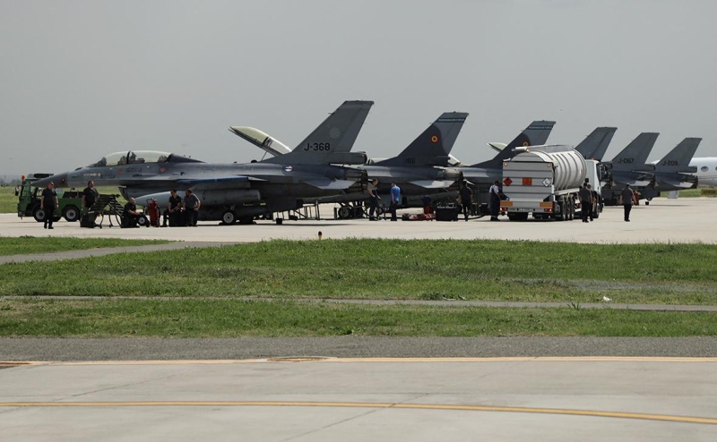 Reuters назвал сроки прибытия первых F-16 на Украину