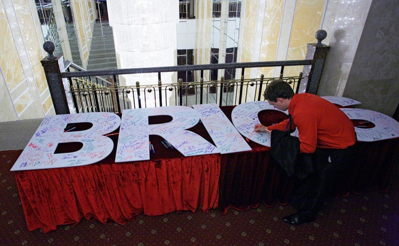 Reuters сообщил о возможном переносе саммита БРИКС из ЮАР в Китай