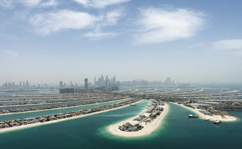 Reuters узнал о давлении Запада на ОАЭ из-за торговли с Россией