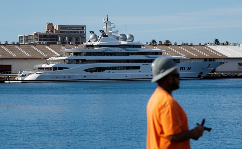 Reuters узнал о прибытии &laquo;связанной с Керимовым&raquo; суперъяхты на Гавайи