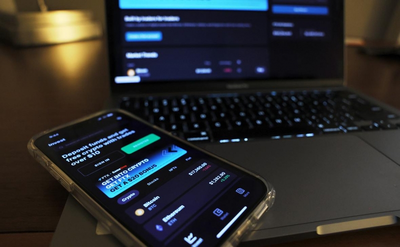 Reuters узнал о пропаже $1 млрд средств клиентов с криптобиржи FTX