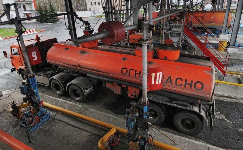 Reuters узнал об планах России запретить экспорт бензина