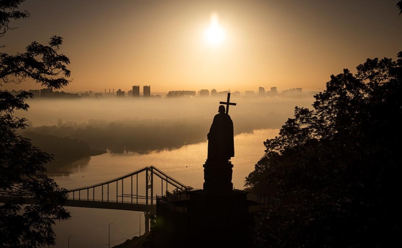 Резников рассказал о минировании всех мостов в Киеве прошлой зимой