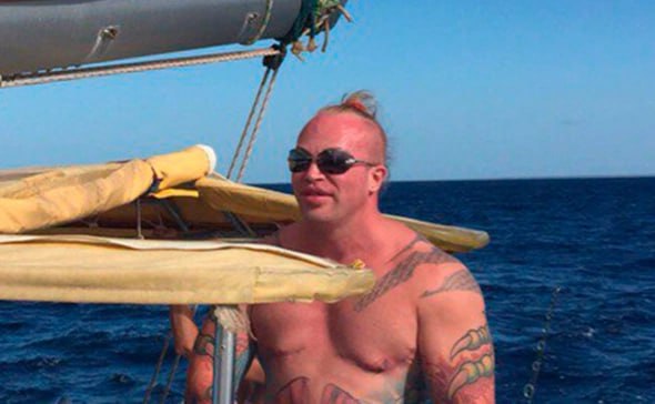 РКН описал порядок регистрации блогеров с 10 тыс. подписчиков