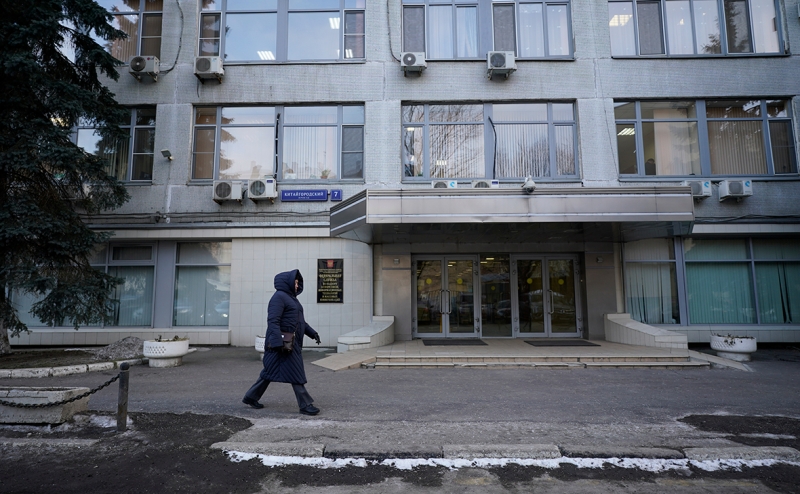 РКН призвал Google исключить угрозы после фразы в переводчике про россиян