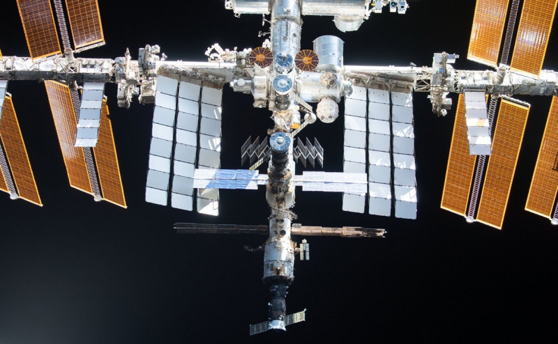 Рогозин ограничил сотрудникам &laquo;Роскосмоса&raquo; выезд за рубеж и отпуска