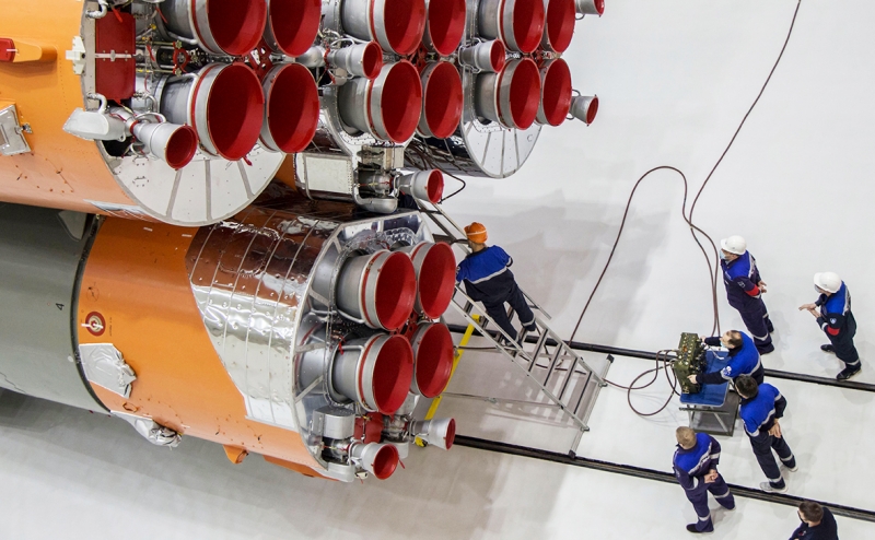 Рогозин ограничил сотрудникам &laquo;Роскосмоса&raquo; выезд за рубеж и отпуска