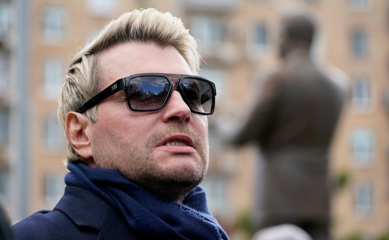 Роскомнадзор раскрыл сумму штрафов за кино и сериалы с ЛГБТ