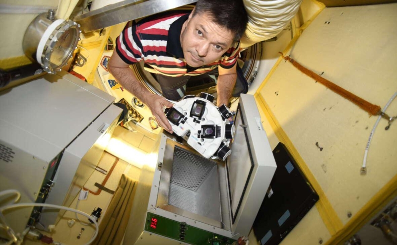 &laquo;Роскосмос&raquo; назвал имя космонавта, проведшего в космосе 1000 суток