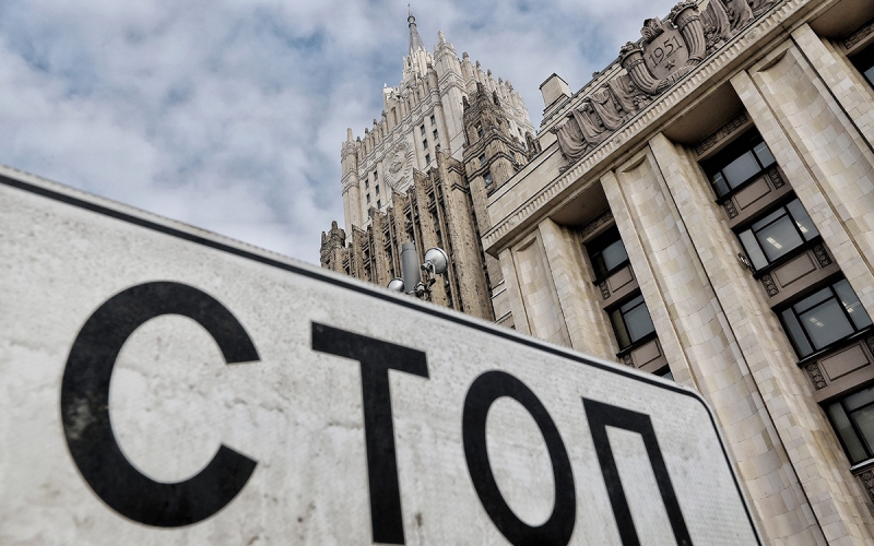 Россия объявила 18 сотрудников представительства ЕС персонами нон-грата