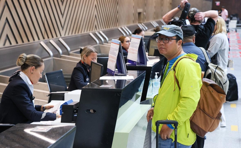 «Россия» отменила рейсы в Пекин