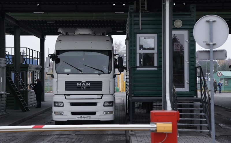 Россия продлила запрет на въезд грузовиков из ЕС