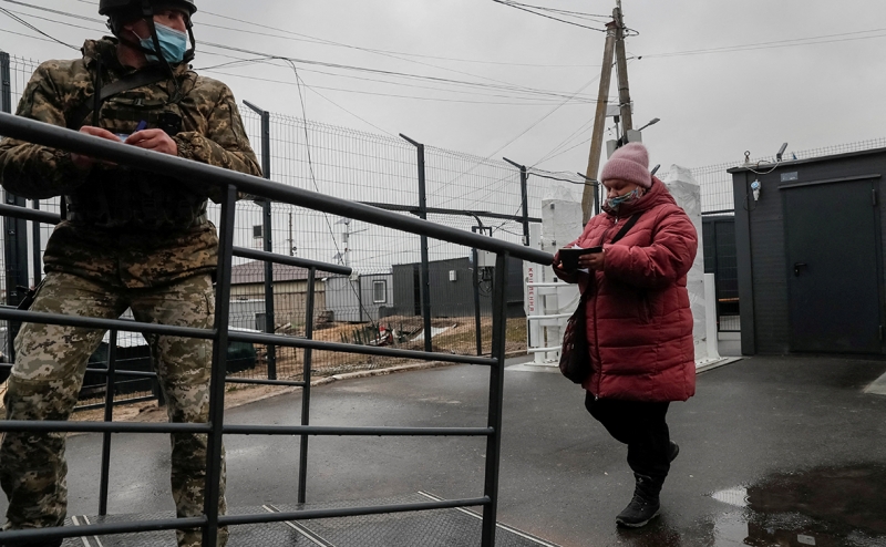 Россия с 16 мая снимет ограничения на выезд россиян в ДНР и ЛНР